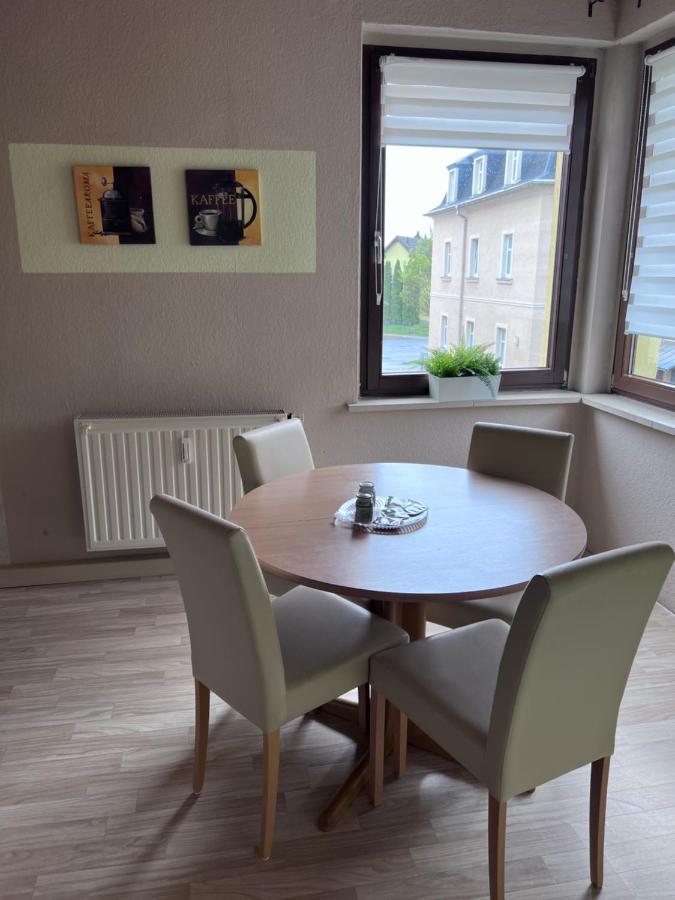 Ferienwohnung Bella In Heidenau Bei Dresden Exterior foto